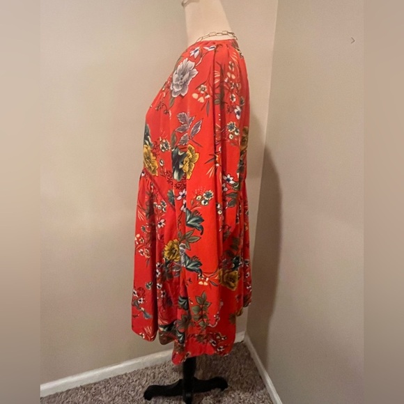 Umgee Harvest Red Floral Long Sleeve V Neck, LadderLace insets Dress, size Large - Picture 5 of 10